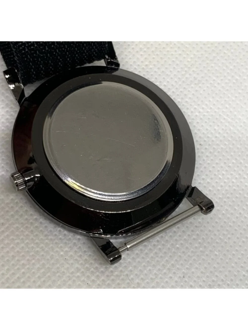Geneva men’s black tone watch 40mm round case quartz analog nylon band running